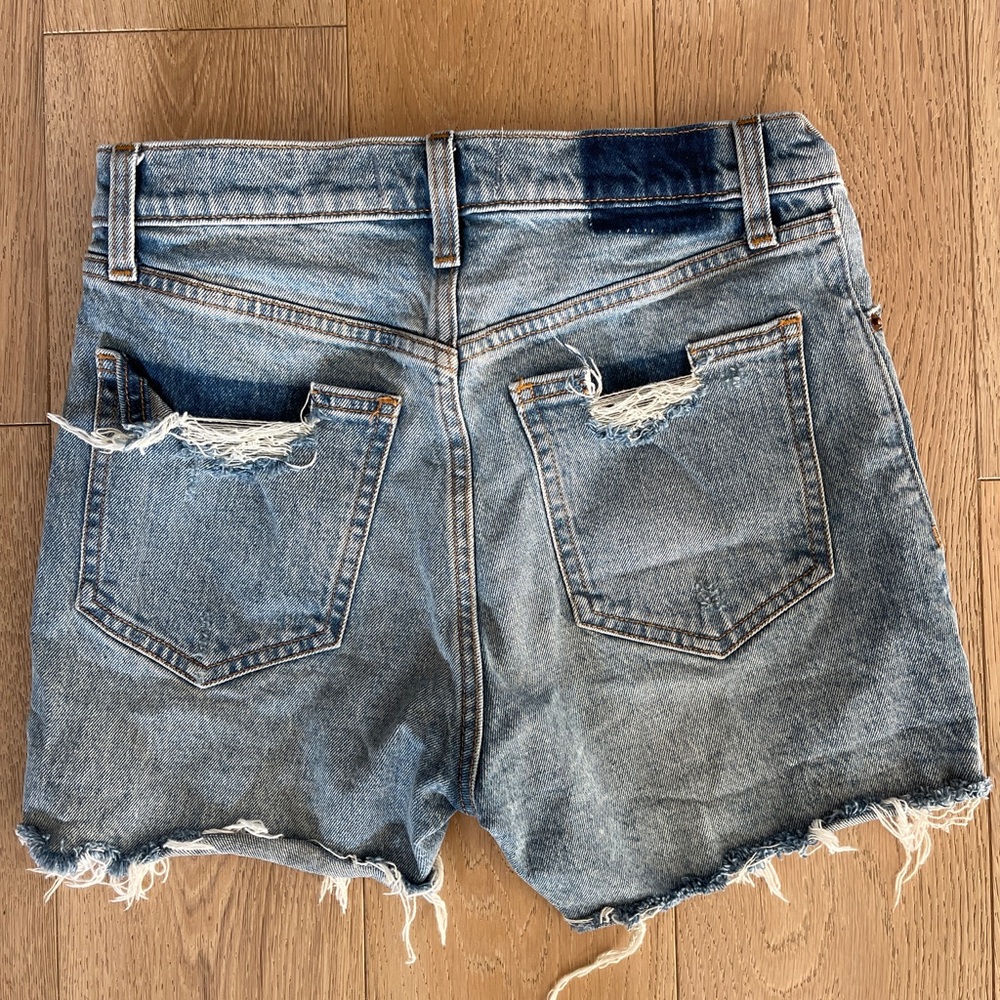 Abercrombie shorts size 0